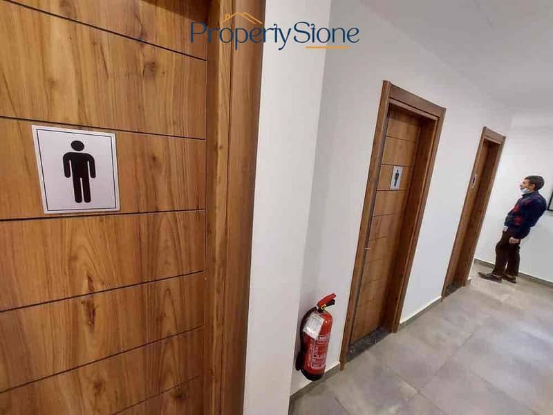 7 f254a913-ef60-4e09-8185-2ca594b34ecd. jpg