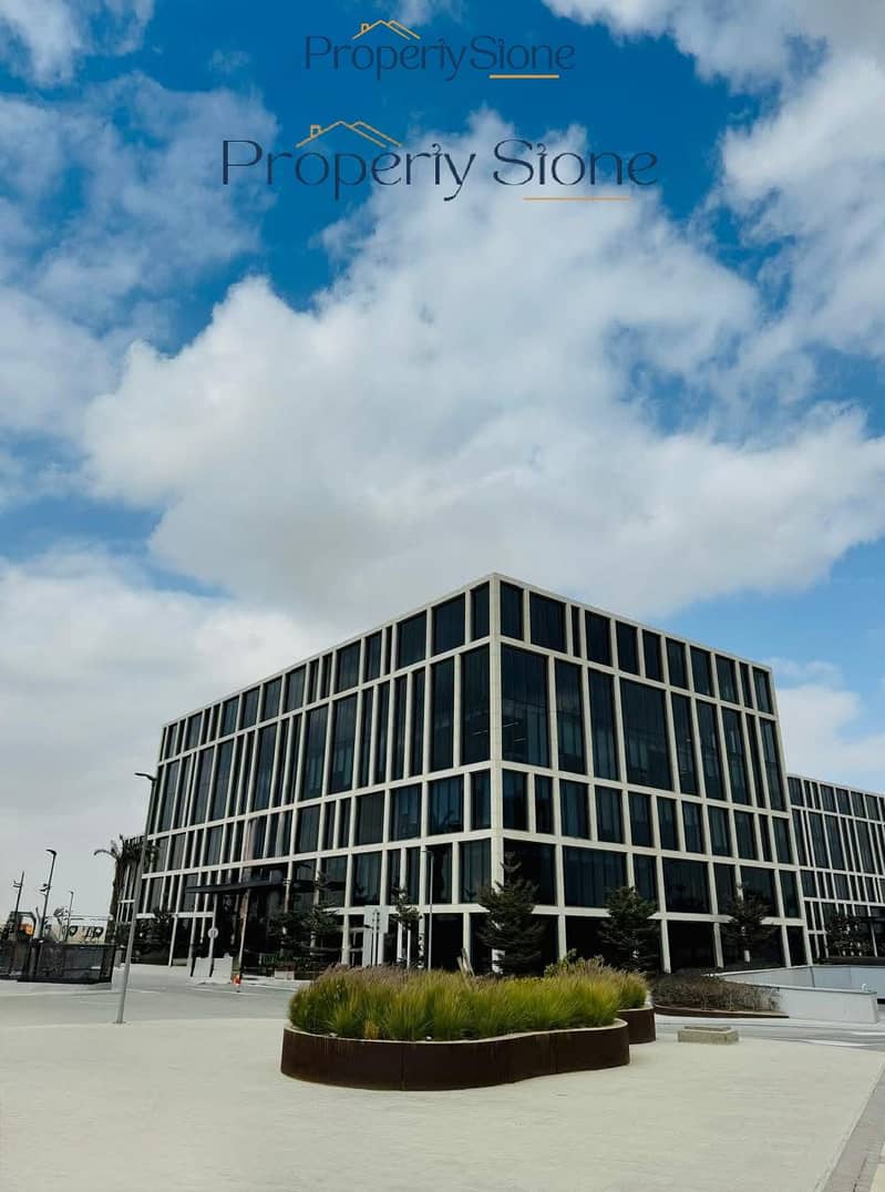 9 566228786_122158648568766838_374863912550143845_n. jpg