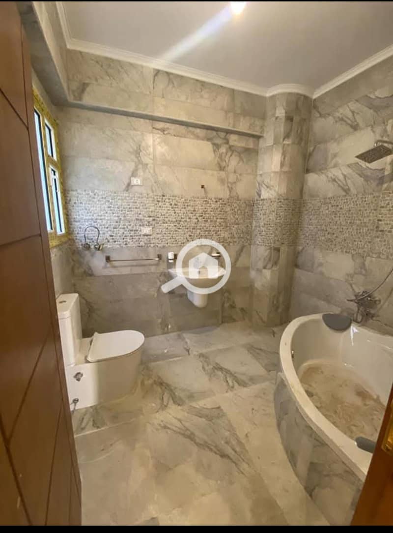 11 WhatsApp Image 2025-10-25 at 2.07. 37 AM (2). jpeg