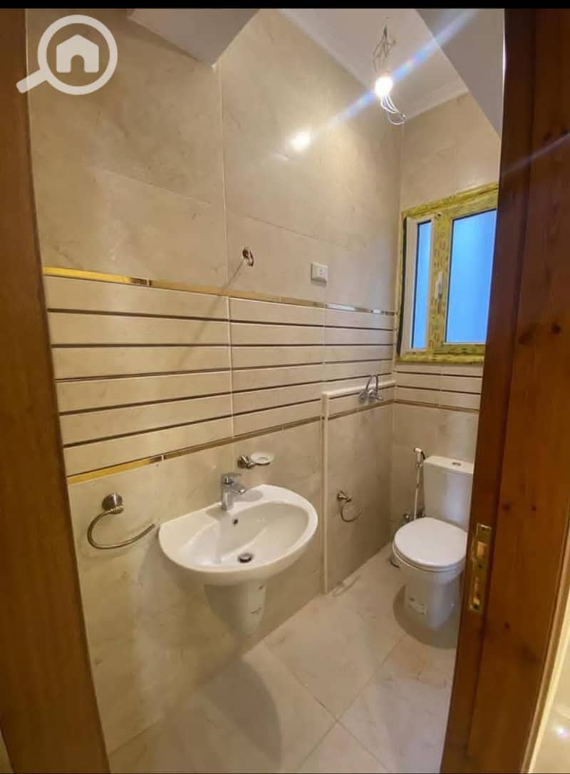 12 WhatsApp Image 2025-10-25 at 2.07. 36 AM (1). jpeg