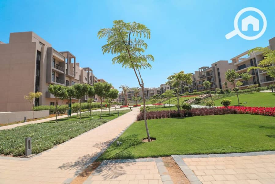 11 Fifth-Square-Al-Marasem-1-1024x683. jpg