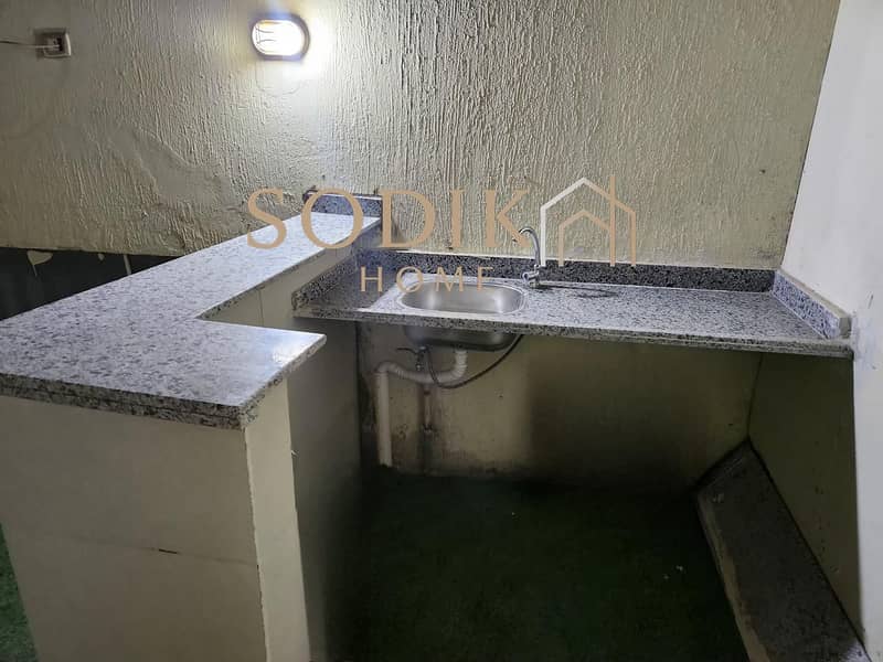 6 e1f73272-b810-4da1-b914-7e85c73c93f6. jpg