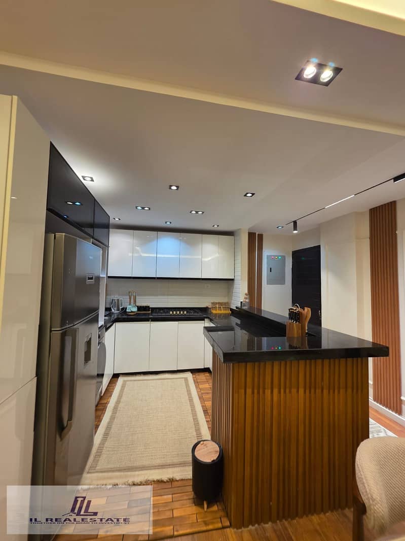 4 407acef3-21a9-40d1-9059-730aaa3a4862. jpeg