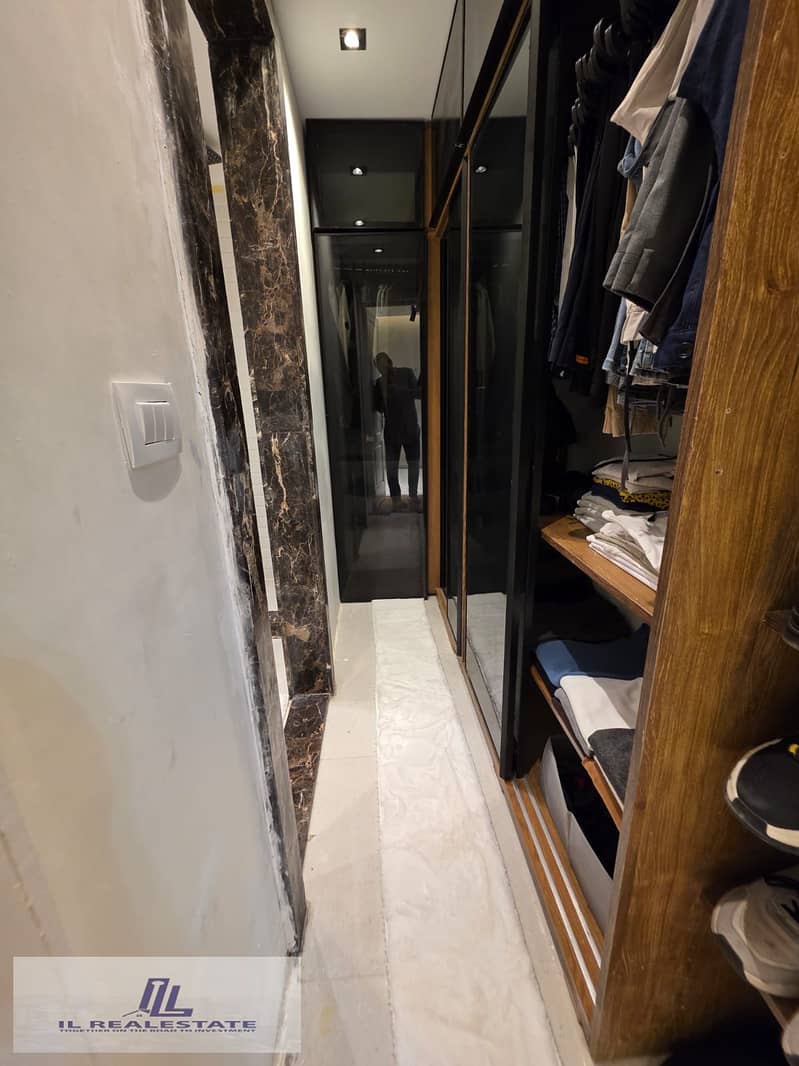 9 acf3d3e7-85a3-4171-878d-1df1fc7af7f5. jpeg