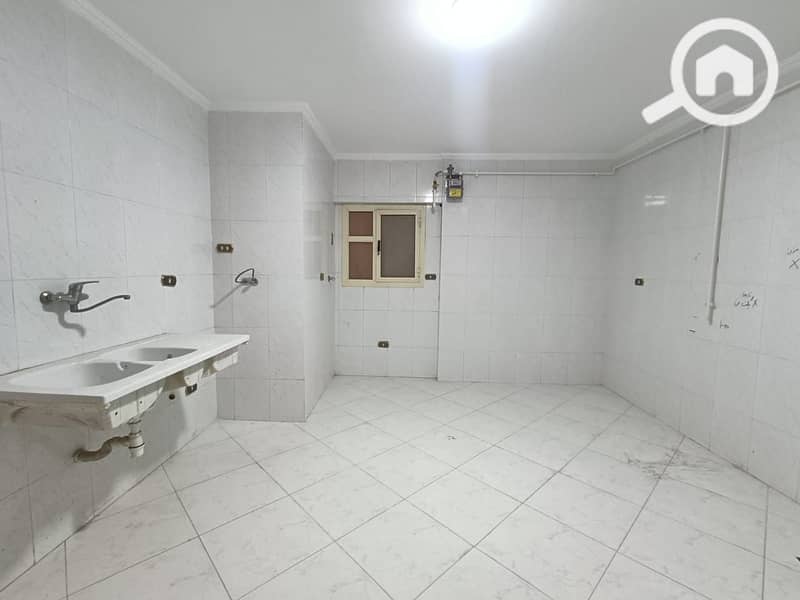 8 bcf4b4fc-13a4-4b6d-840e-3fd0ad49222e. jpeg