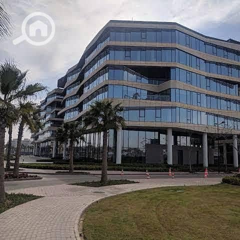 10 WhatsApp Image 2025-10-25 at 3.35. 33 PM. jpeg