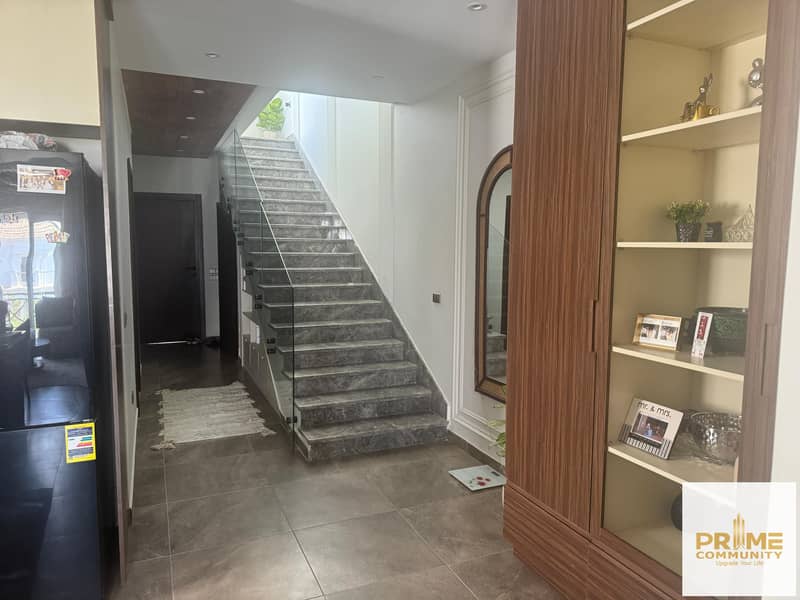 6 WhatsApp Image 2025-10-20 at 17.06. 06_fb79646b. jpg