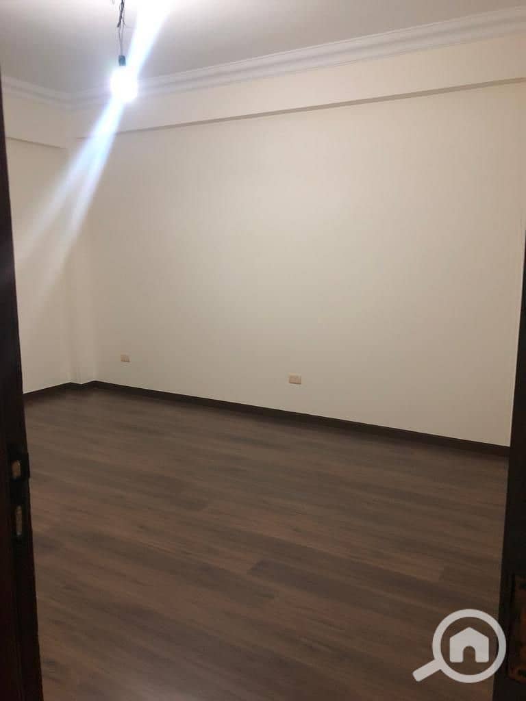 3 WhatsApp Image 2025-10-25 at 3.12. 00 PM (4). jpeg