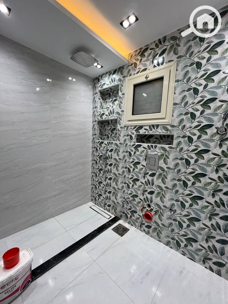 13 711cd119-6f5a-4822-8ca6-7b7c4b1eb7ce. jpeg