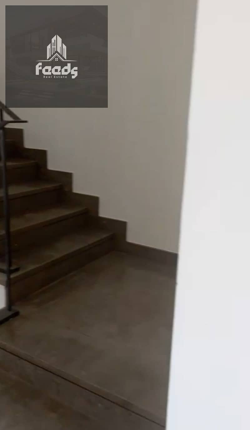 3 WhatsApp Image 2025-10-25 at 5.31. 25 PM (5). jpeg