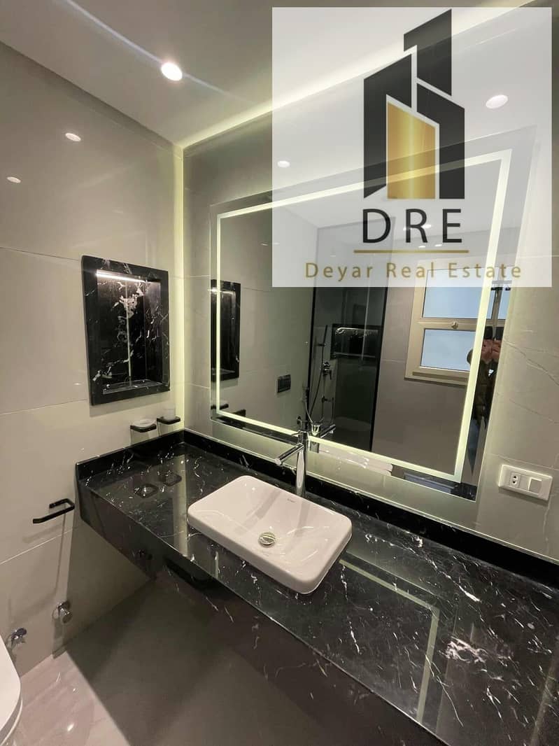 2 4a5d88d0-f724-49c3-bb59-77e461d94076. jpg