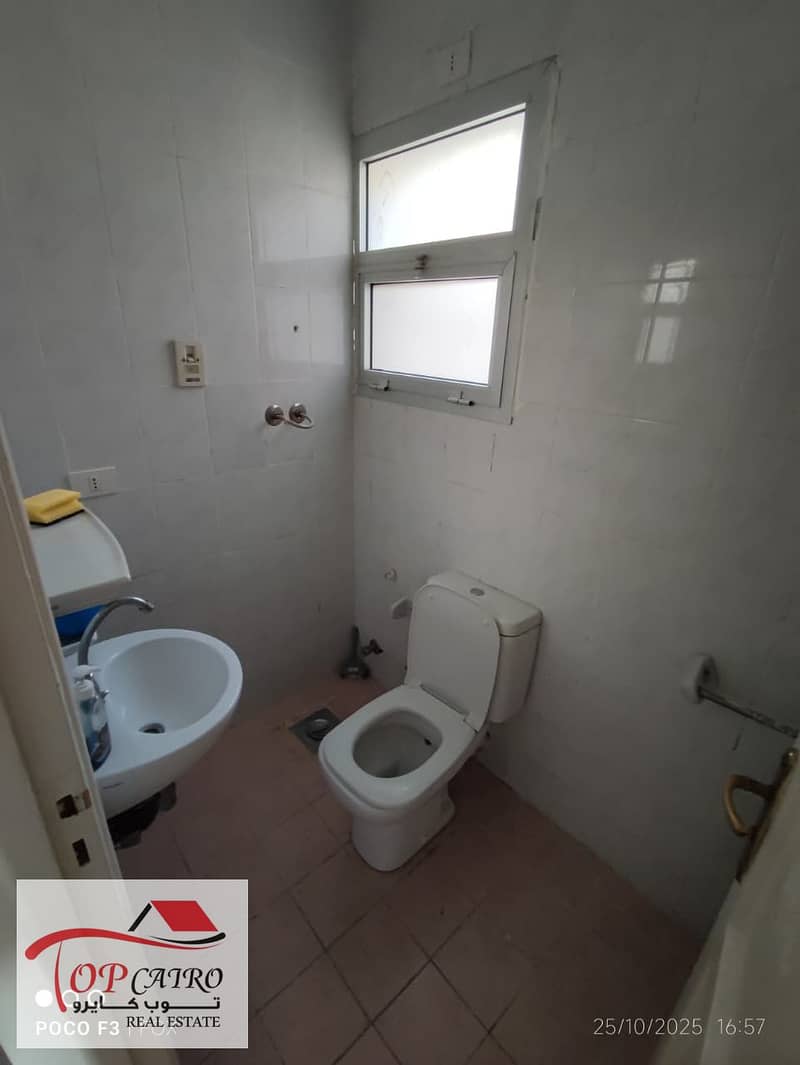 4 WhatsApp Image 2025-10-25 at 5.18. 21 PM (1). jpeg