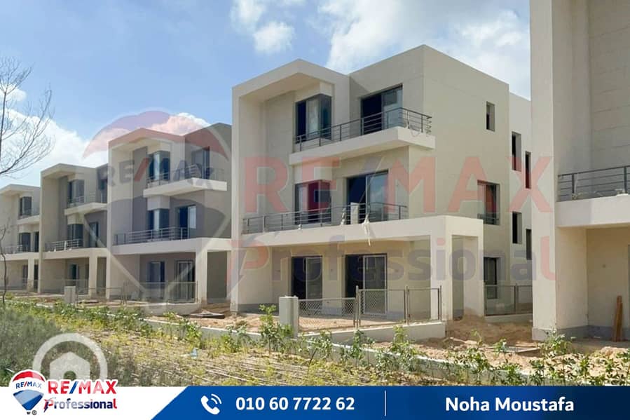 10 WhatsApp Image 2024-01-09 at 4.44. 53 PM. jpg