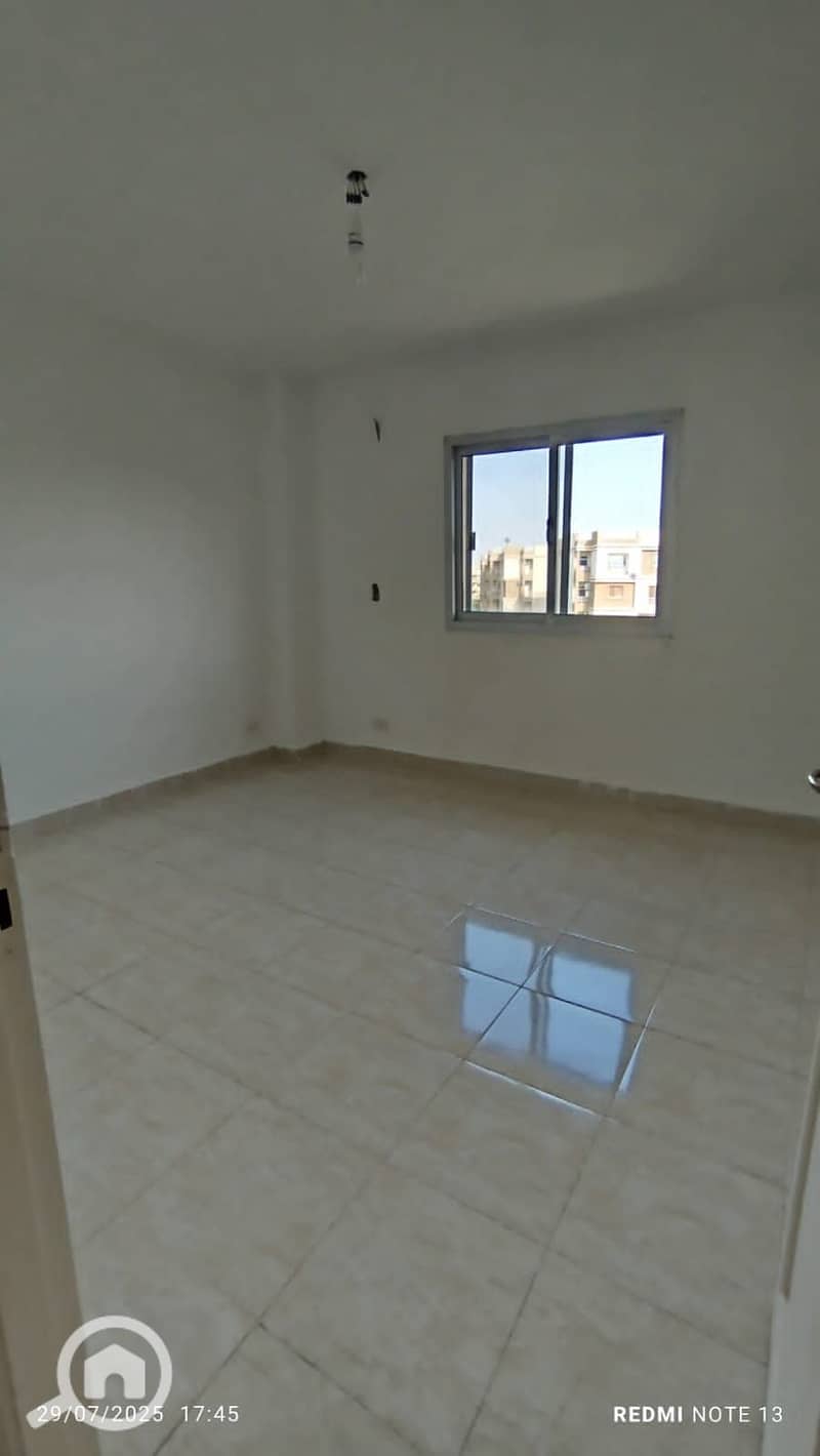 5 WhatsApp Image 2025-10-25 at 5.46. 21 PM (3). jpeg