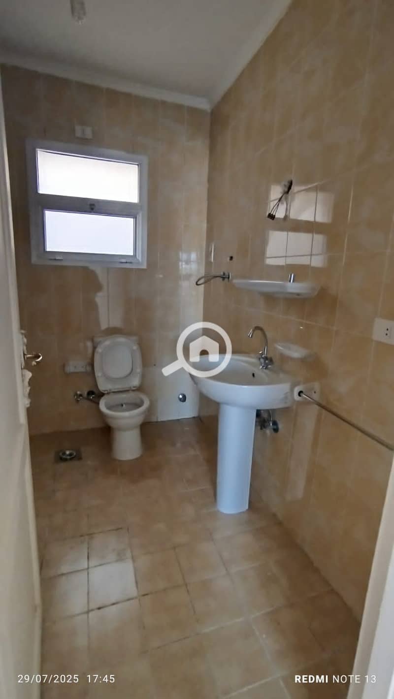 6 WhatsApp Image 2025-10-25 at 5.46. 21 PM. jpeg