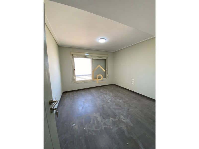 11 WhatsApp Image 2025-10-11 at 3.32. 45 PM. jpg