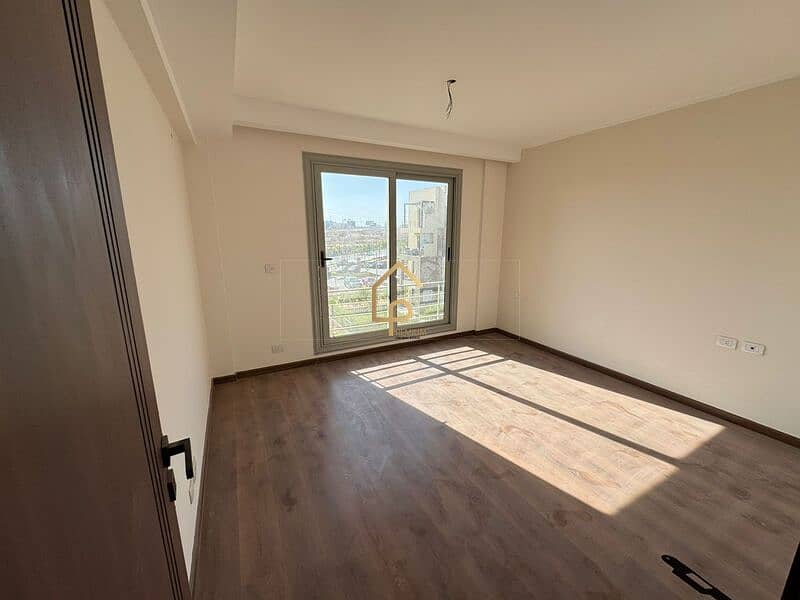 9 WhatsApp Image 2025-10-04 at 4.31. 48 PM. jpg