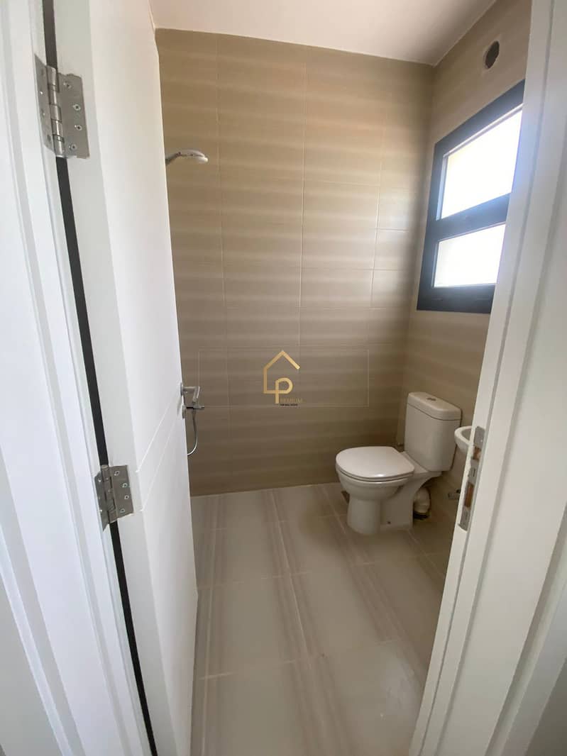 5 474722055_122218121000021477_7902213186243648441_n (1). jpg