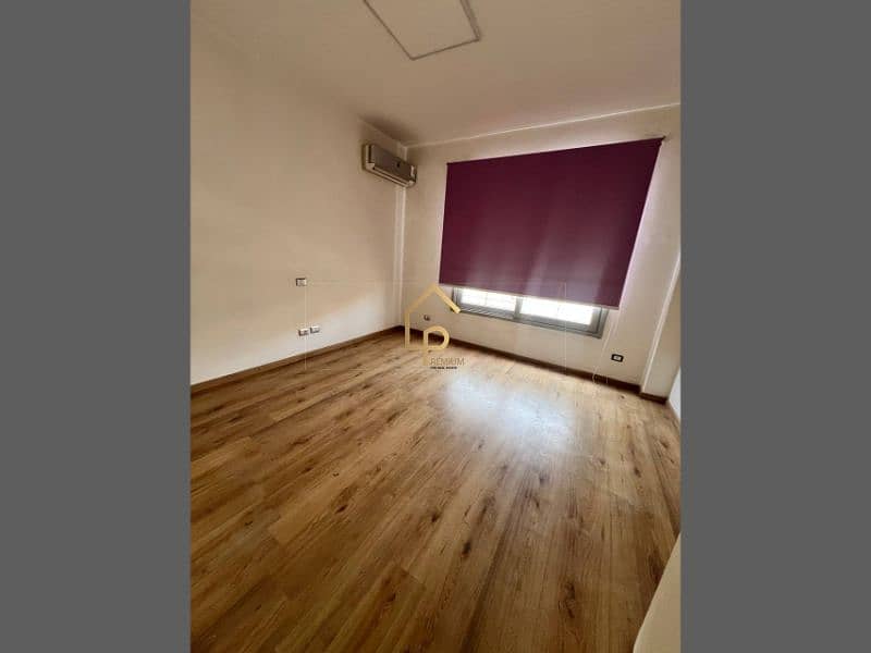 6 561722119_1369656161538044_5725772899540972138_n. jpg