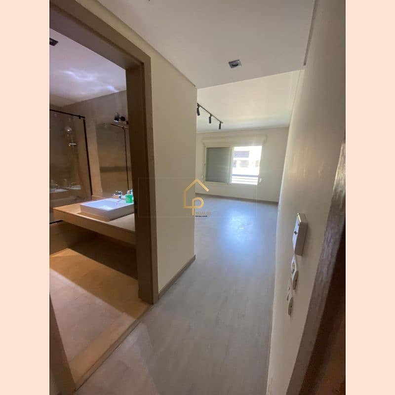 7 WhatsApp Image 2025-09-21 at 1.06. 24 PM (1). jpg