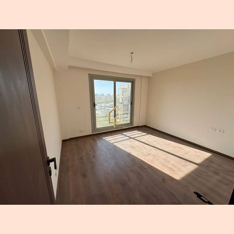 3 WhatsApp Image 2025-10-04 at 4.31. 48 PM. jpg