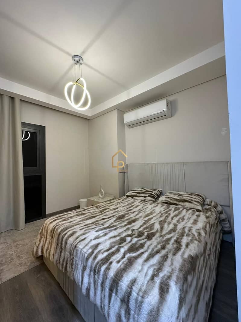 6 WhatsApp Image 2025-09-25 at 4.59. 01 PM (3). jpeg