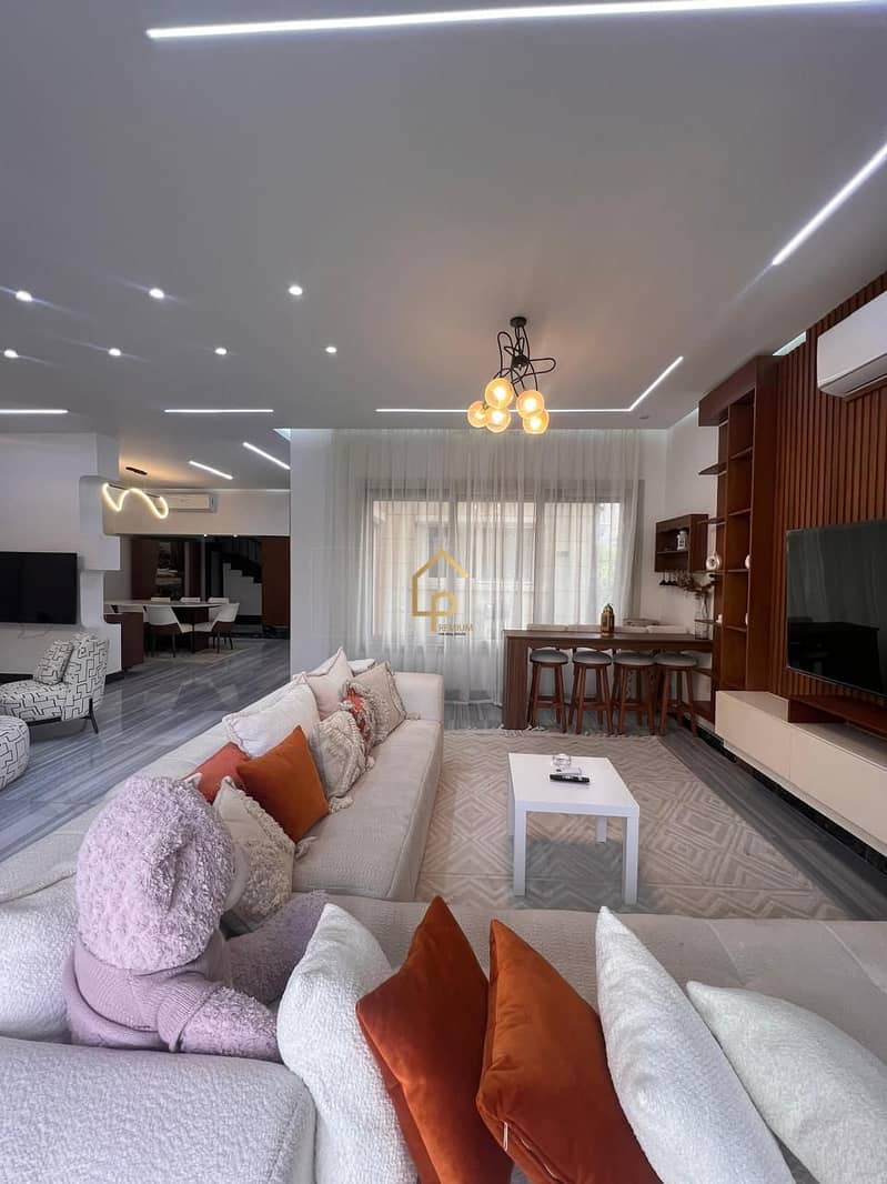 7 WhatsApp Image 2025-10-14 at 1.58. 22 PM. jpeg