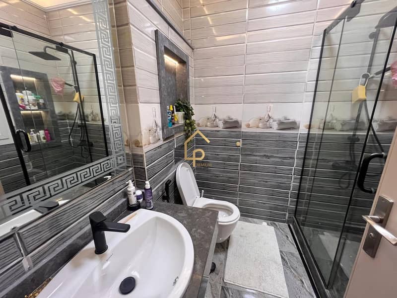 9 WhatsApp Image 2025-10-14 at 1.58. 23 PM (2). jpeg