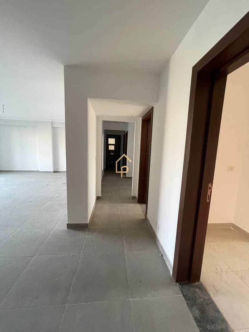 3 559947309_4116460875282802_4294555834920149889_n. jpg