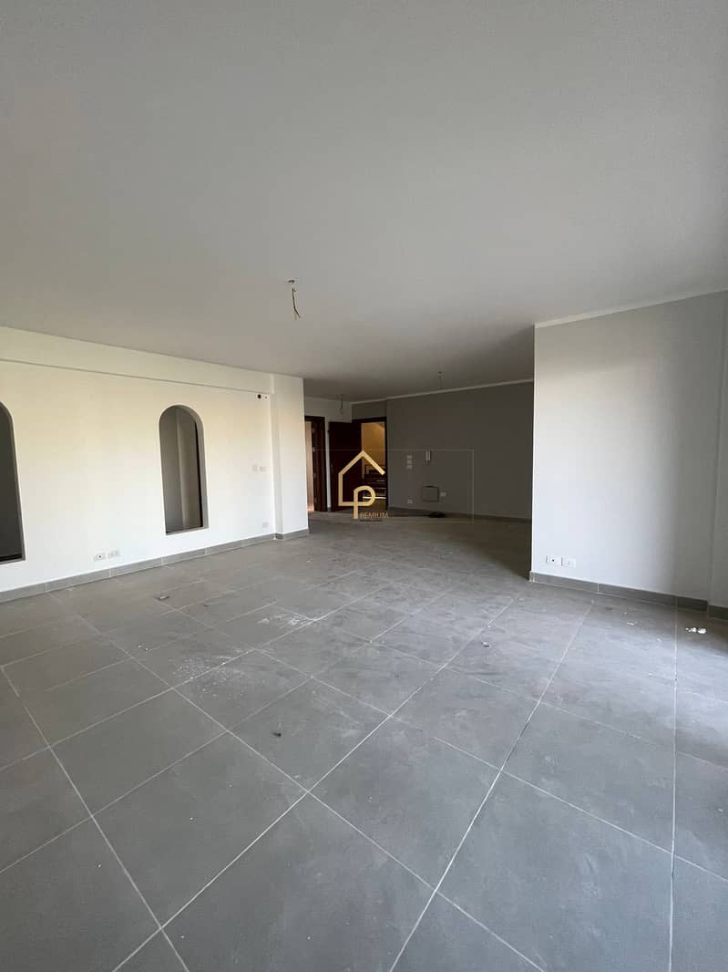 5 557799018_4116460895282800_5643714011311257110_n. jpg