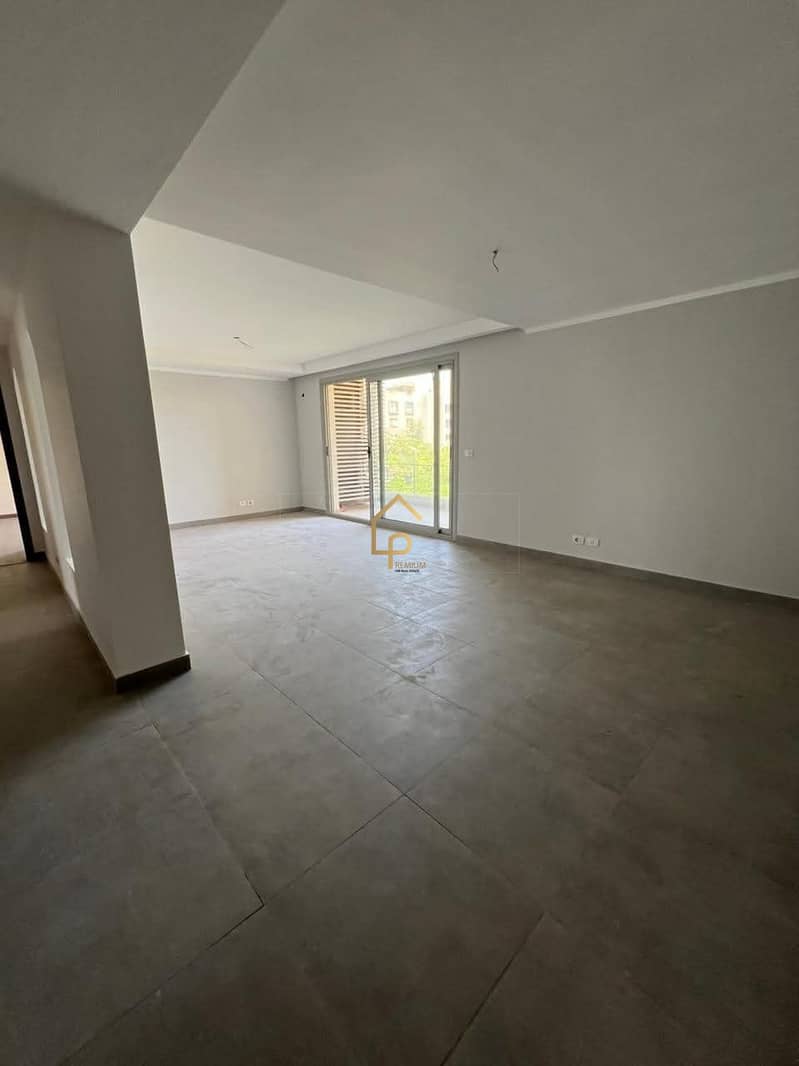 8 557747414_1458971272063920_8297474966551008220_n. jpg