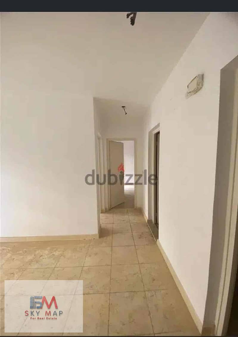 b37f756b-bfd2-4f7d-8554-992c0874820b. jpg b37f756b-bfd2-4f7d-8554-992c0874820b. jpg