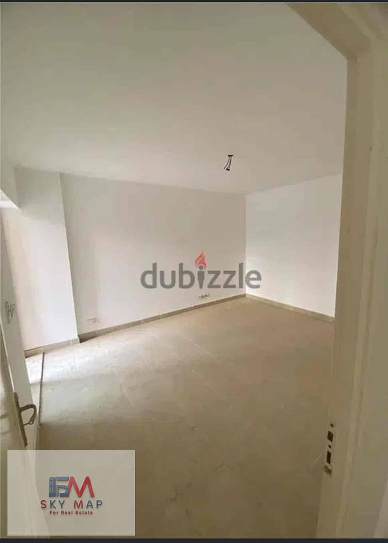 6 81d7b7e6-2b06-4006-8958-0152e656a8bd. jpg