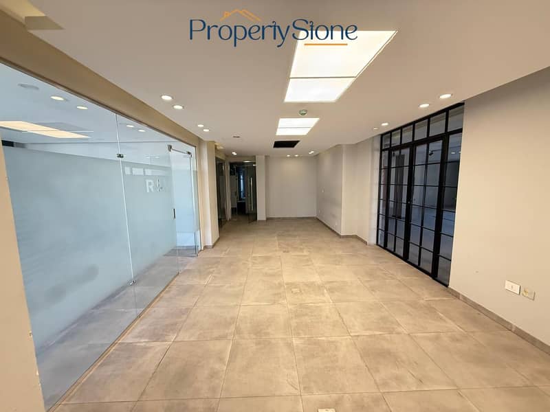 4 WhatsApp Image 2025-10-23 at 5.10. 00 PM. jpeg