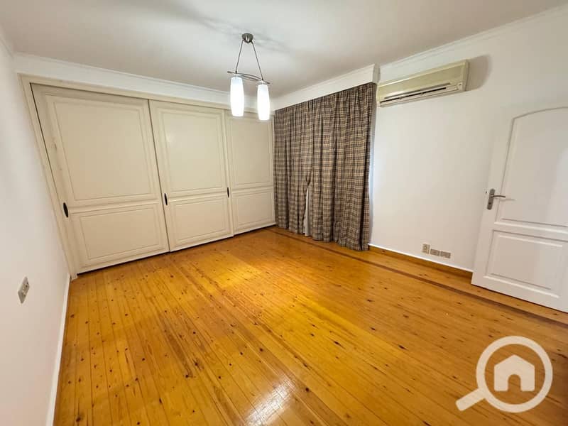 9 WhatsApp Image 2025-10-25 at 13.35. 33_b6420f07. jpg