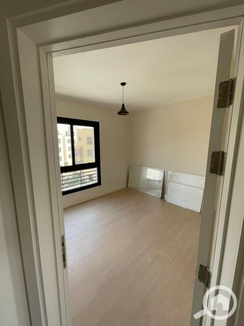 5 WhatsApp Image 2025-10-25 at 13.25. 29_ecf9108f. jpg