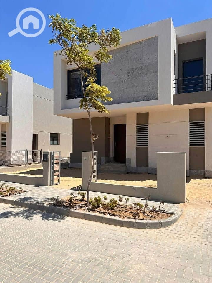 4 568757591_1856561478303677_6084907376531316556_n. jpg