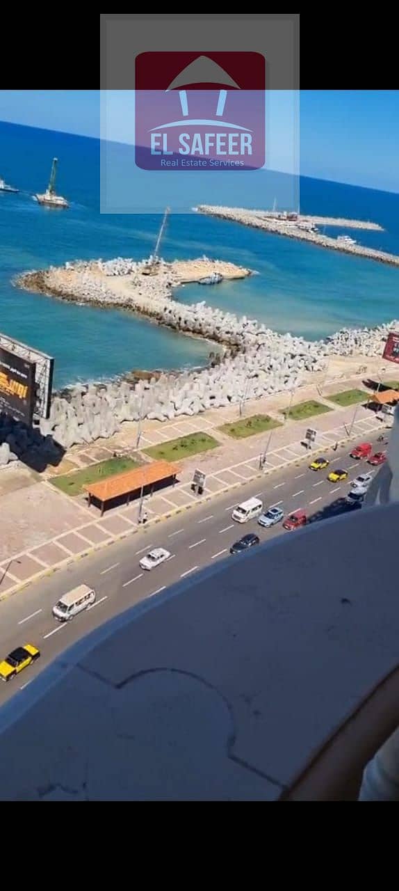 2 e42998e6-4b22-4cd6-a7d6-a418b9212dad. jpg