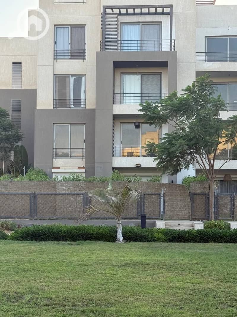 5 126cbfd6-090b-42b6-84ef-0c418b36f35a. jpeg