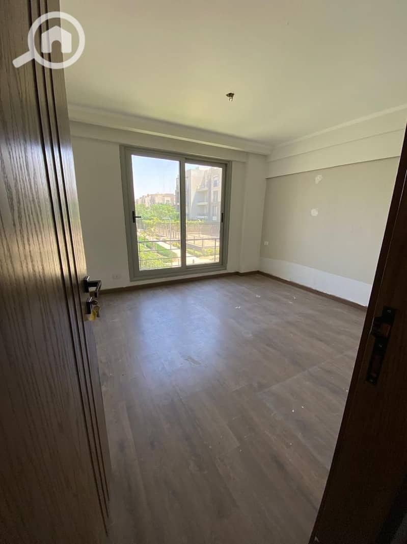 8 a5b4887b-fd84-4573-a5a5-293ad29e01f5. jpeg