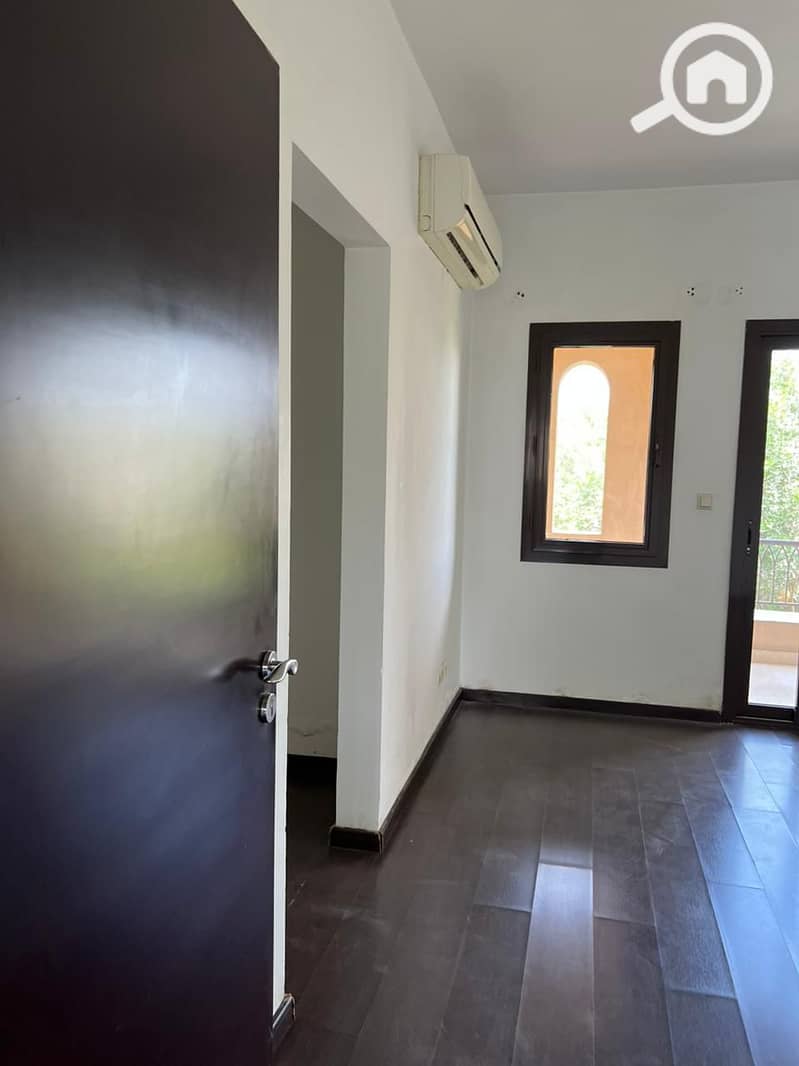 4 WhatsApp Image 2025-10-22 at 17.42. 10_97d517a0. jpg