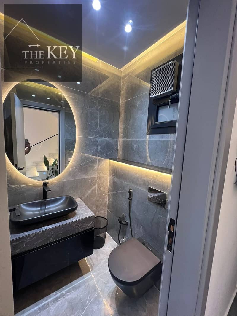 6 WhatsApp Image 2025-10-25 at 6.34. 56 PM (1). jpeg