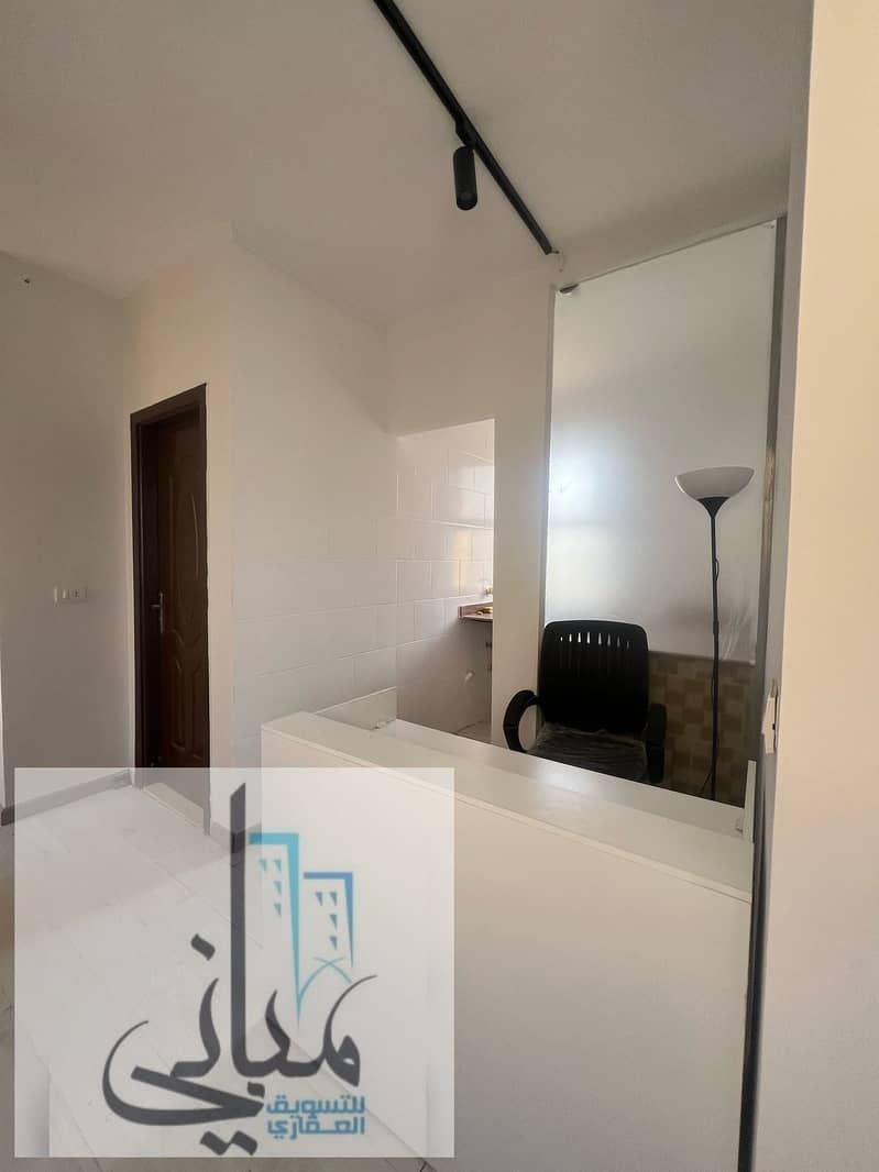 3 16def777-c80f-4c02-829c-16af3788c258. jpeg