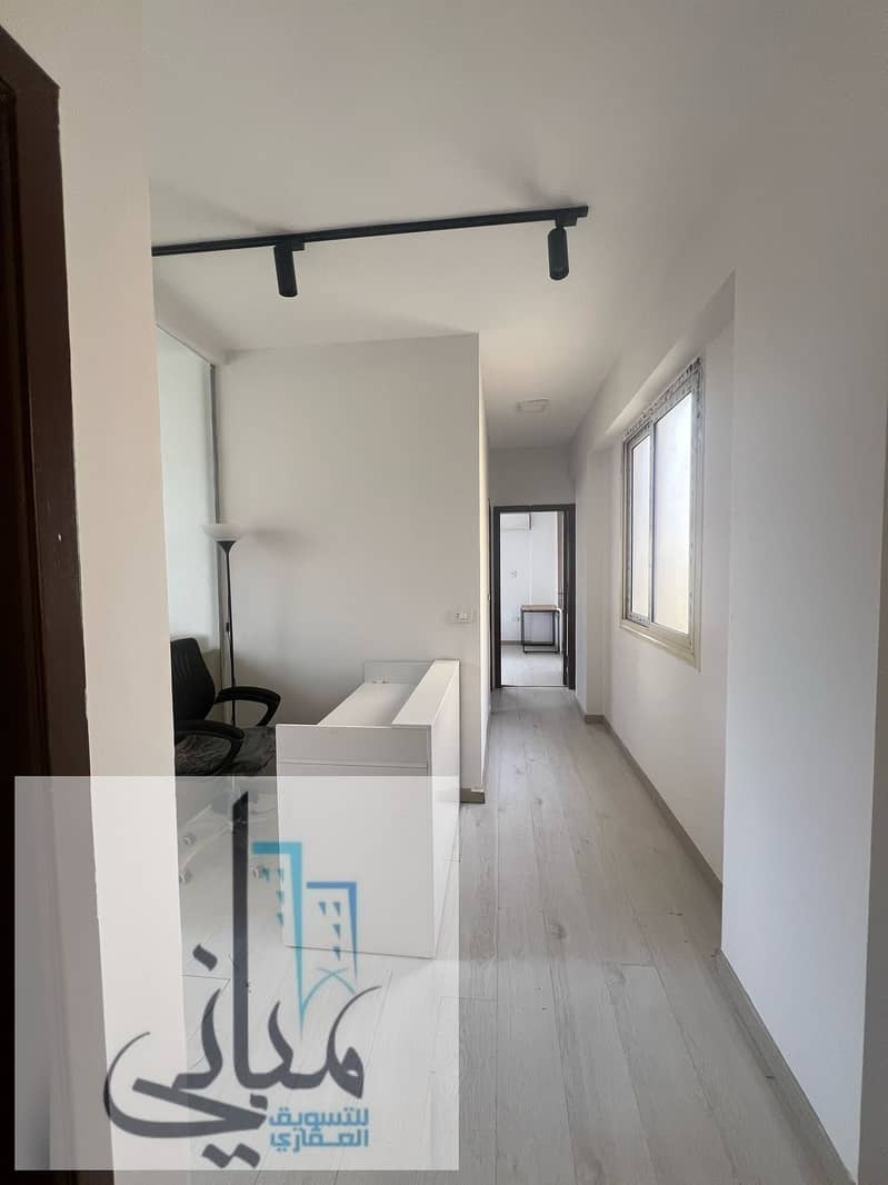 4 51d09423-b261-44dc-a305-55e0c02f6573. jpeg