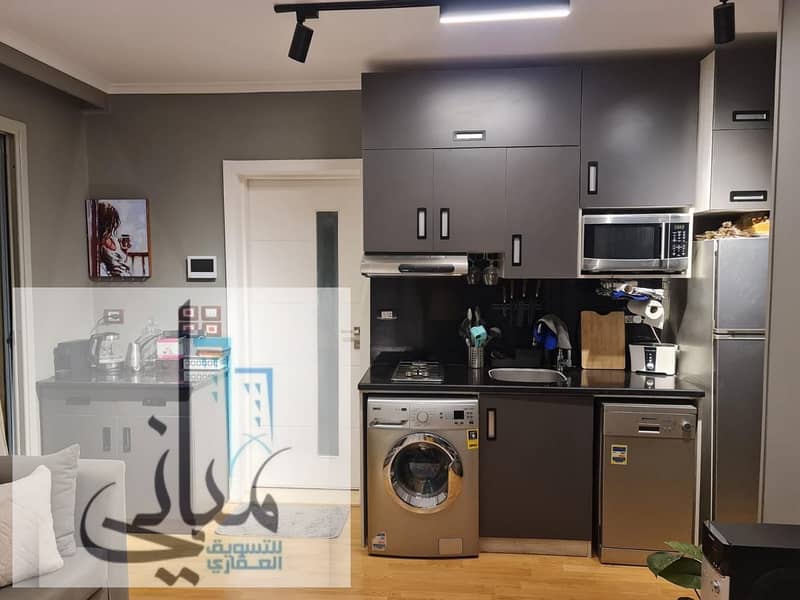 6 17dc7d3a-428a-4204-9f87-0be1182c7a1b. jpeg