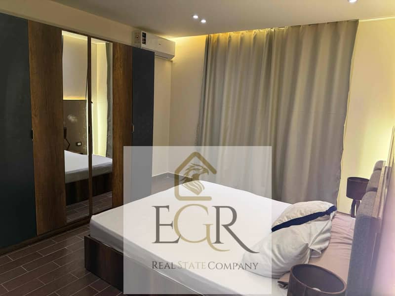 10 286ee82b-586b-42af-9a56-27217d222ac1. jpg