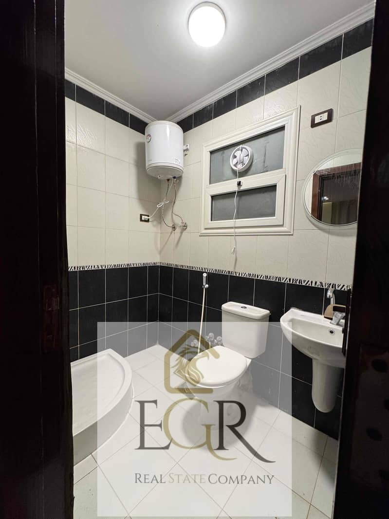 26 137e231c-8370-4939-980a-8c0d11f5775c. jpg