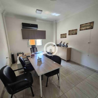 شقة 3 غرف نوم للايجار في القاهرة الجديدة، القاهرة - IMG-20251025-WA0046. jpg شقة 3 غرف نوم للايجار في القاهرة الجديدة، القاهرة - IMG-20251025-WA0046. jpg