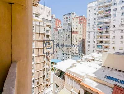 فلیٹ 3 غرف نوم للبيع في لوران، الإسكندرية - IMG-20251025-WA0016. jpg