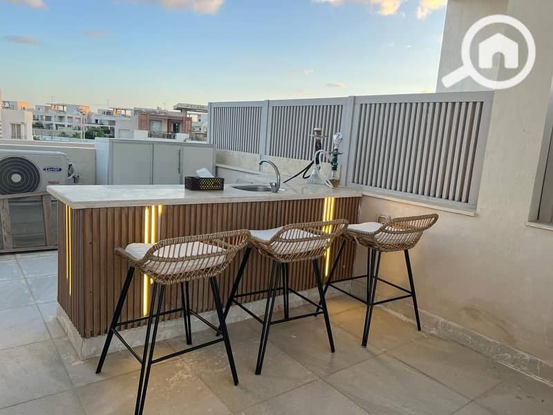 2 WhatsApp Image 2025-10-13 at 23.38. 05_a6e6f170. jpg